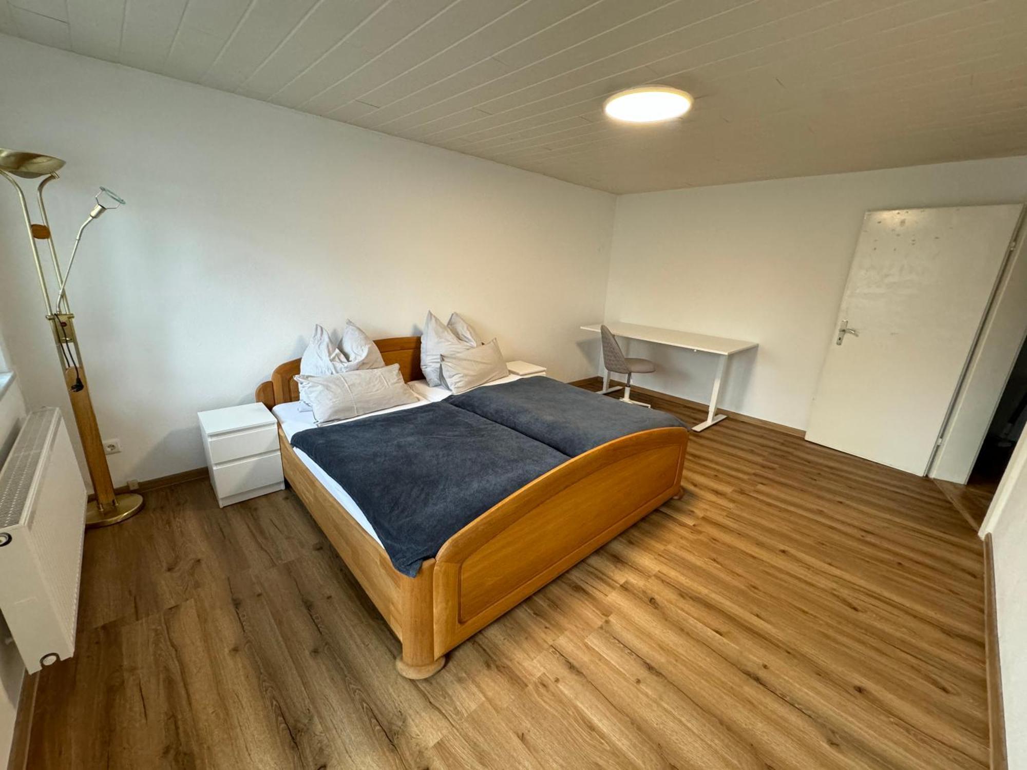 3 Zimmer Apartment Mit Flussblick - Self Check-In Eggenfelden Buitenkant foto